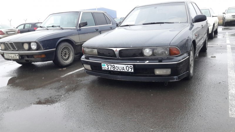 Митсубиси Сигма 2000