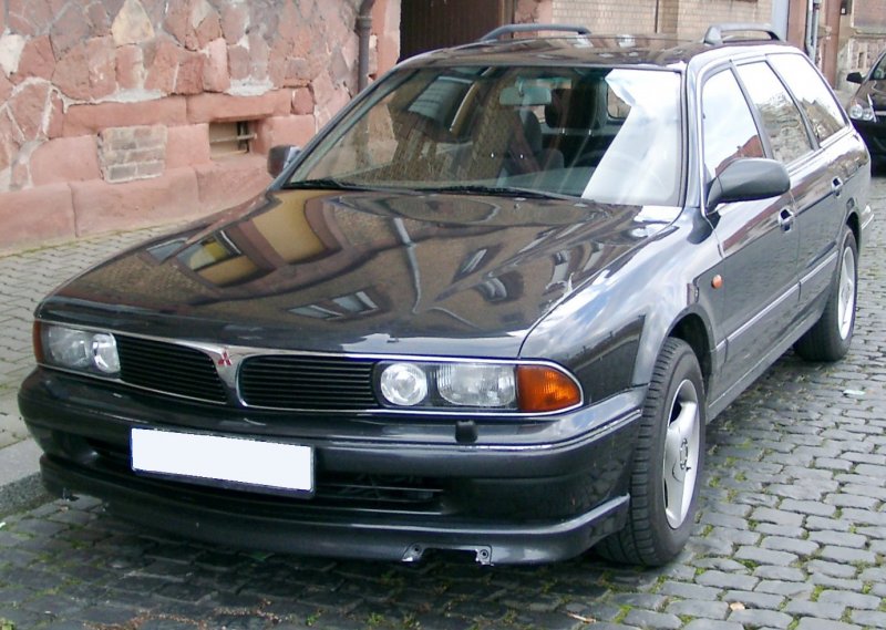 Mitsubishi Sigma 1992 салон