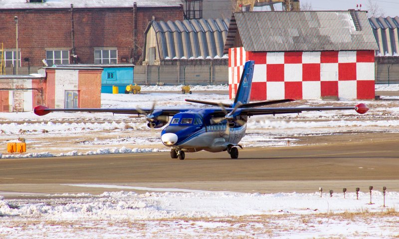 Уктус аэропорт АН-28