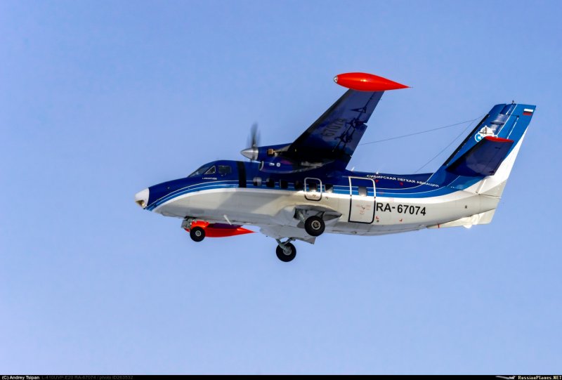 L-410 67074