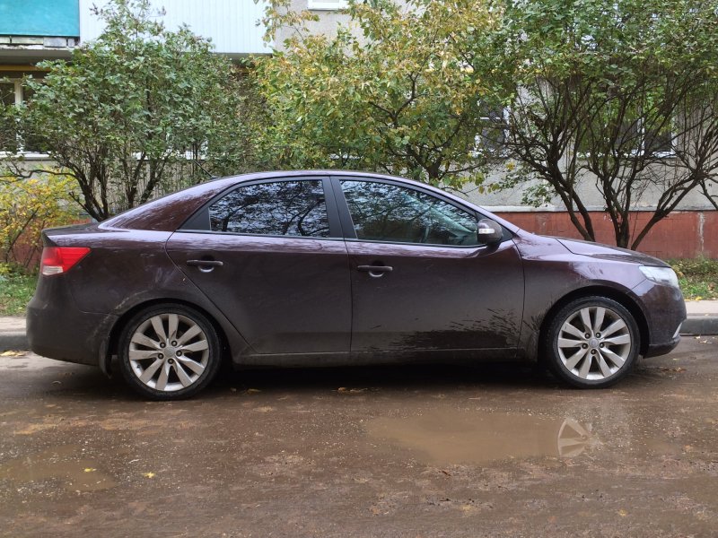Kia Cerato 2 на 17 дисках