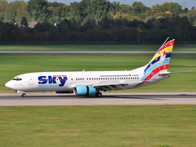 Самолет SKYUP Airlines