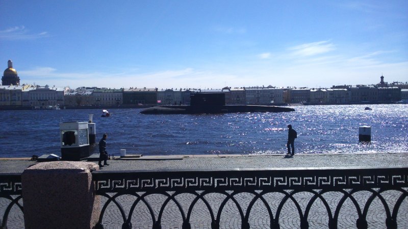 Лодка Нева