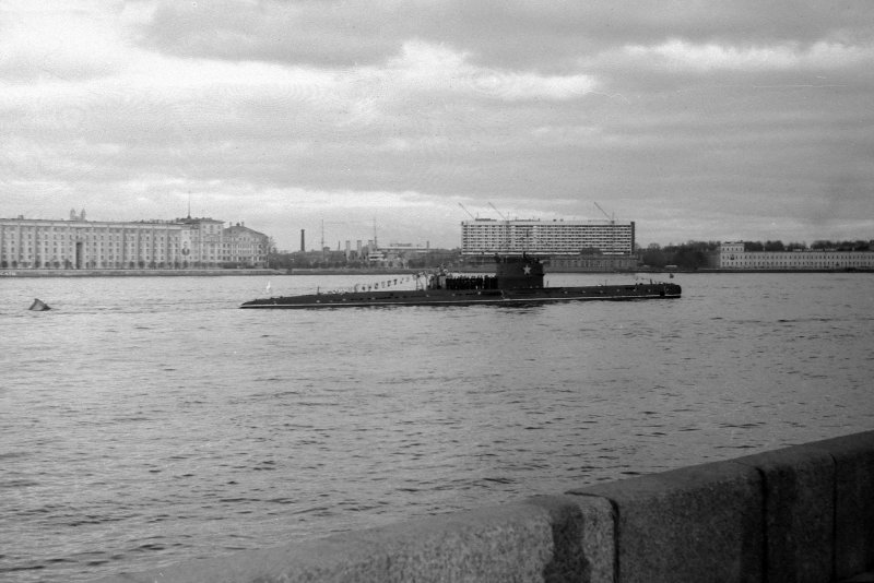 Великий город на Неве торжественно в 1953 что за город