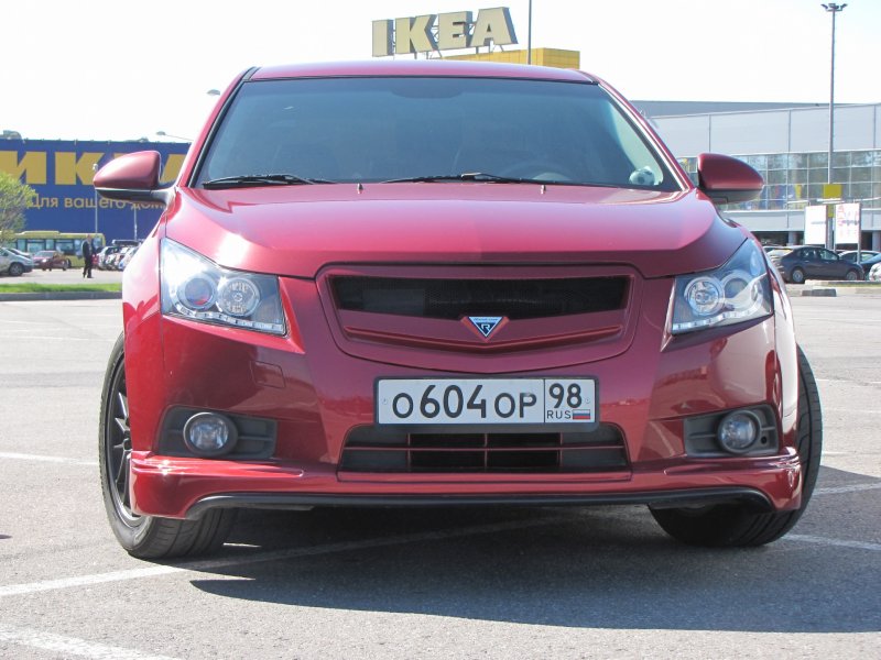 Накладка на задний бампер Шевроле Круз хэтчбек 2013