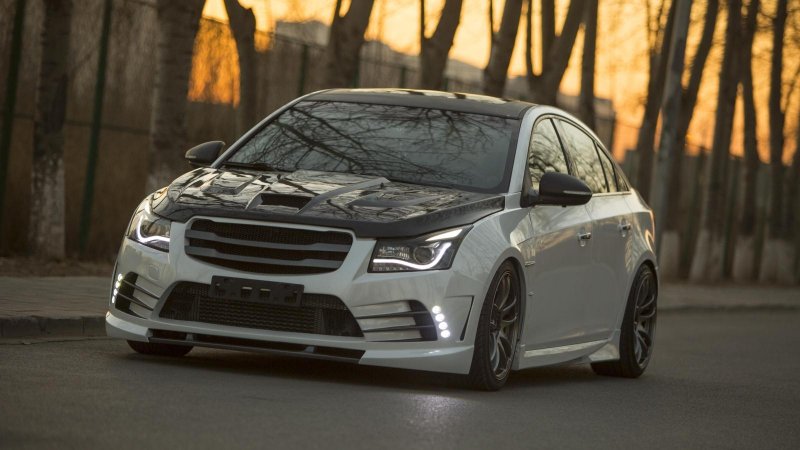 Обвес на Chevrolet Cruze седан
