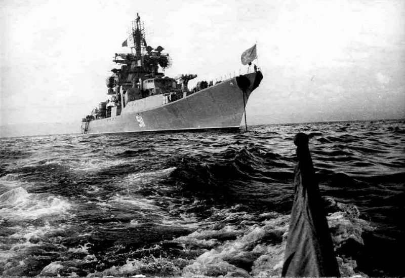 Эсминец Маршал Ворошилов