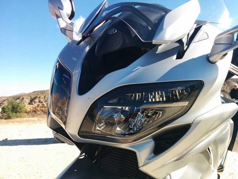 Yamaha FJR 1300 черный