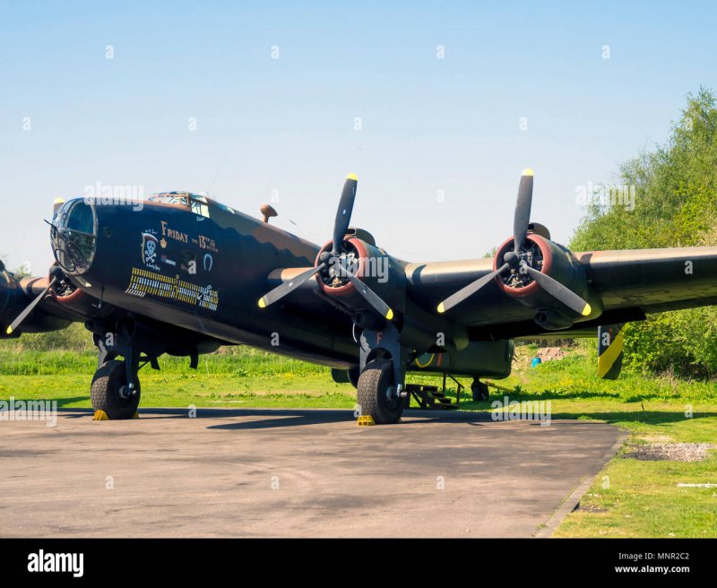 Бомбардировщик Галифакс внутри