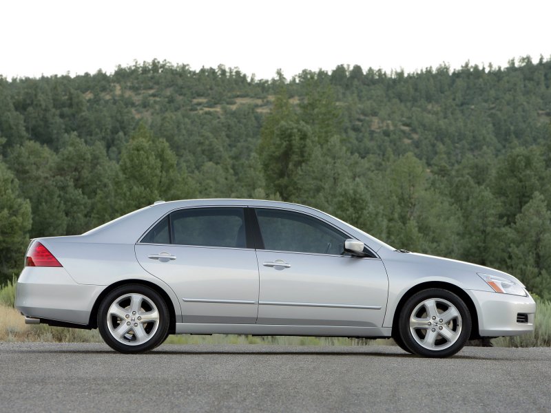 Honda Accord 8 2005