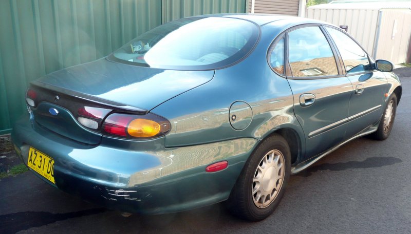 Ford Taurus 1997 Racing