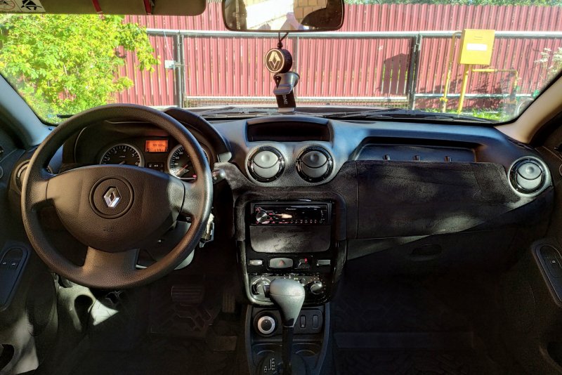 Renault Duster Торпедо