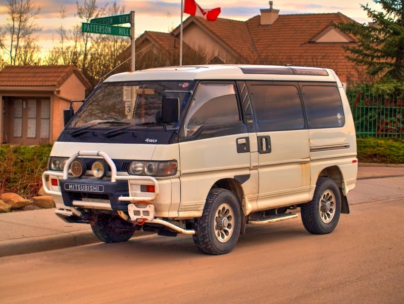 Делика l300