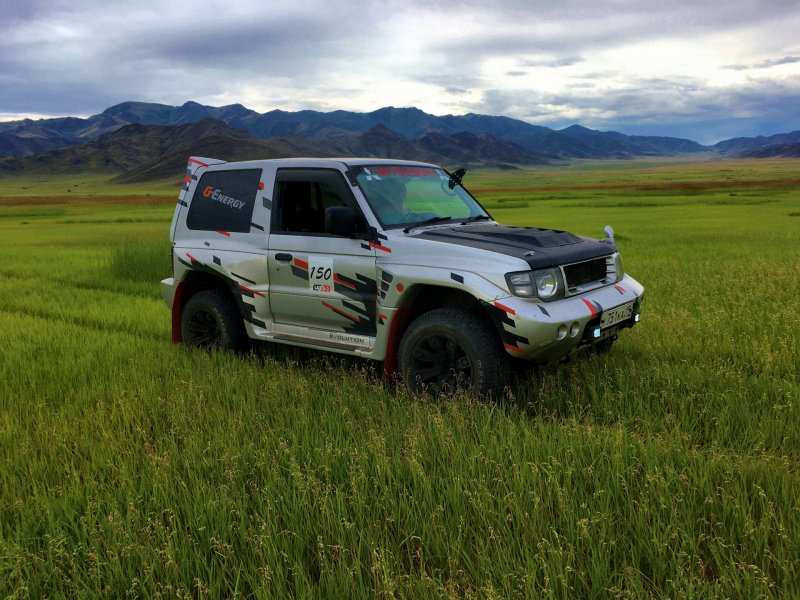 Митсубиси Паджеро 4 off Road