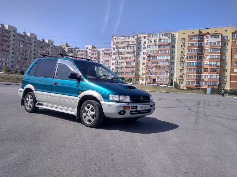 Mitsubishi RVR 2.0 турбо