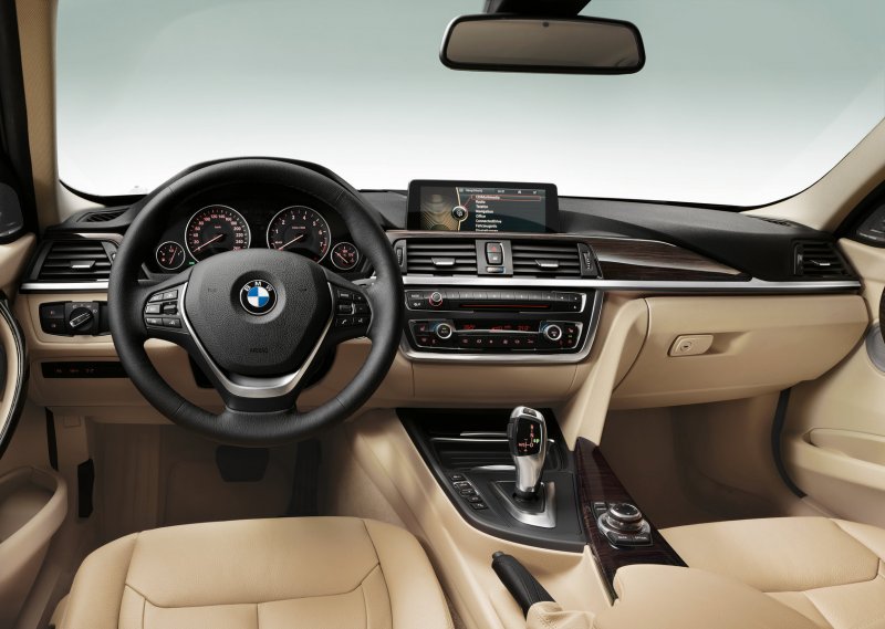 BMW 3 салон