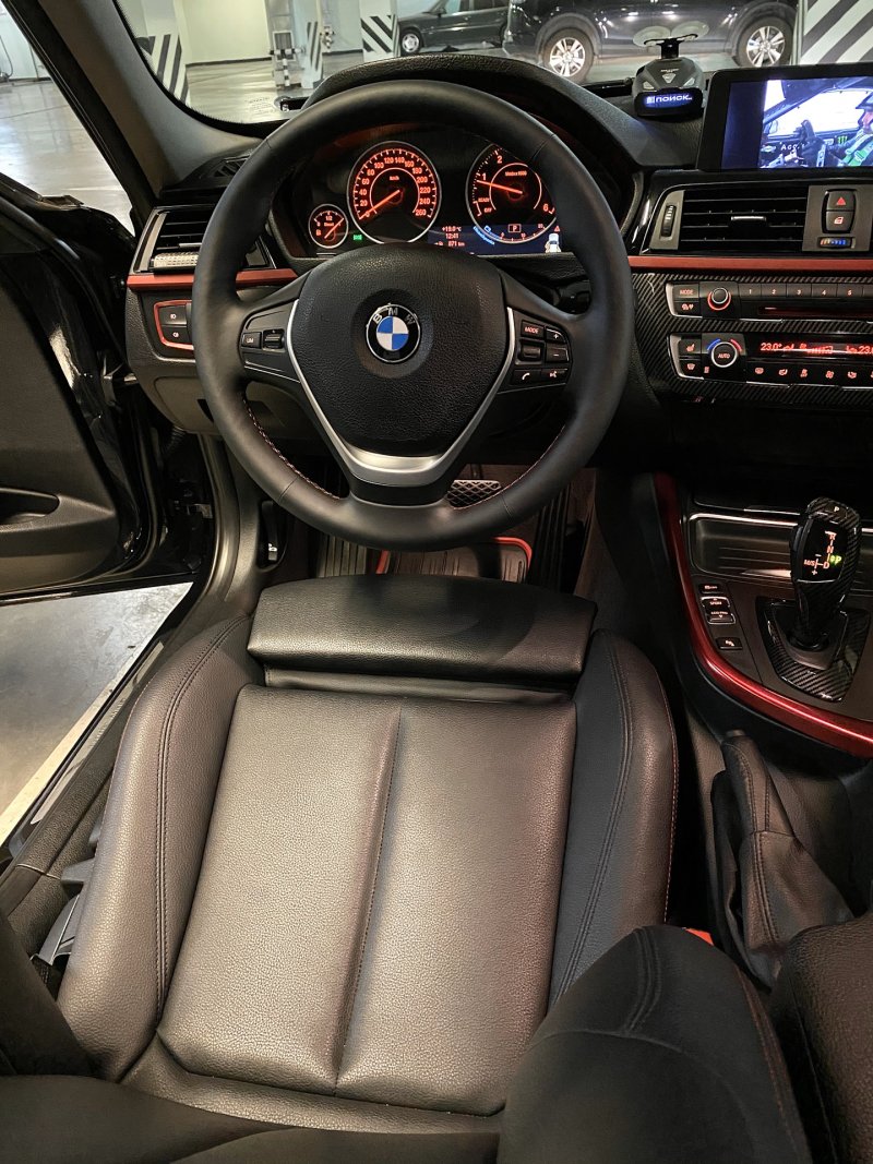 BMW f30 Sportline салон