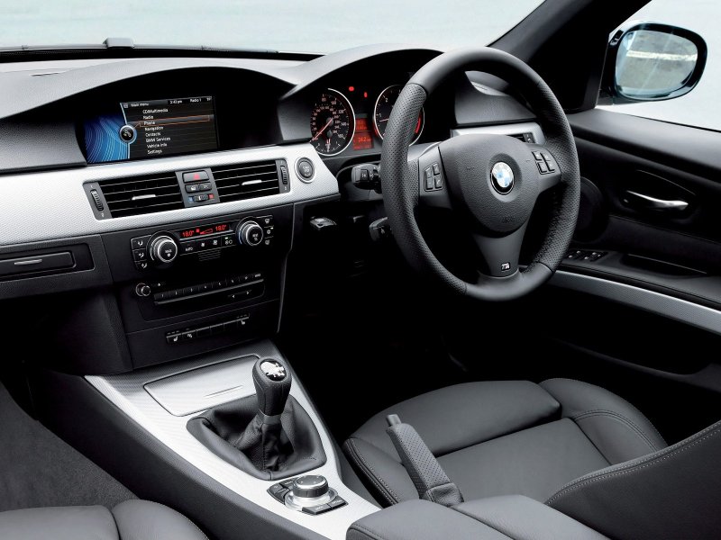 BMW 3 2008 салон