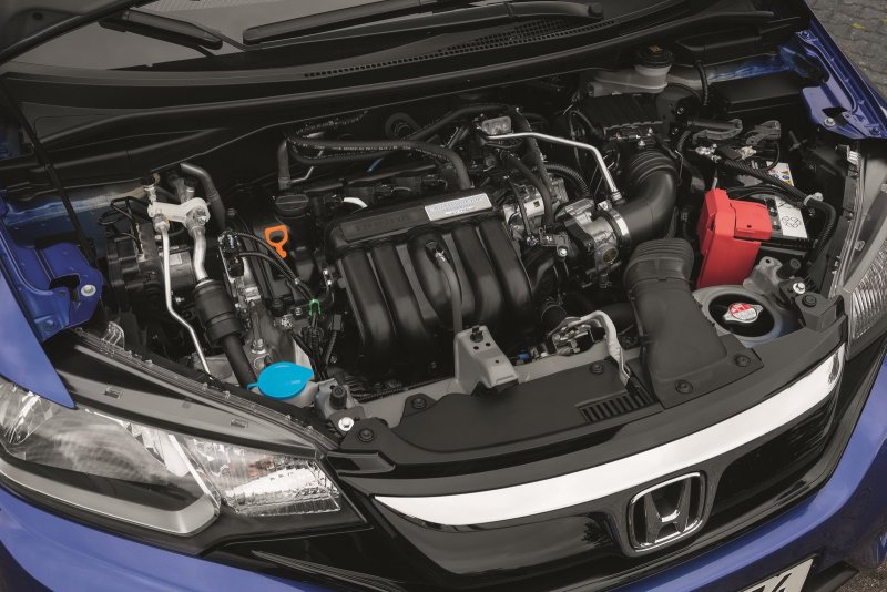 Honda Fit Hybrid мотор