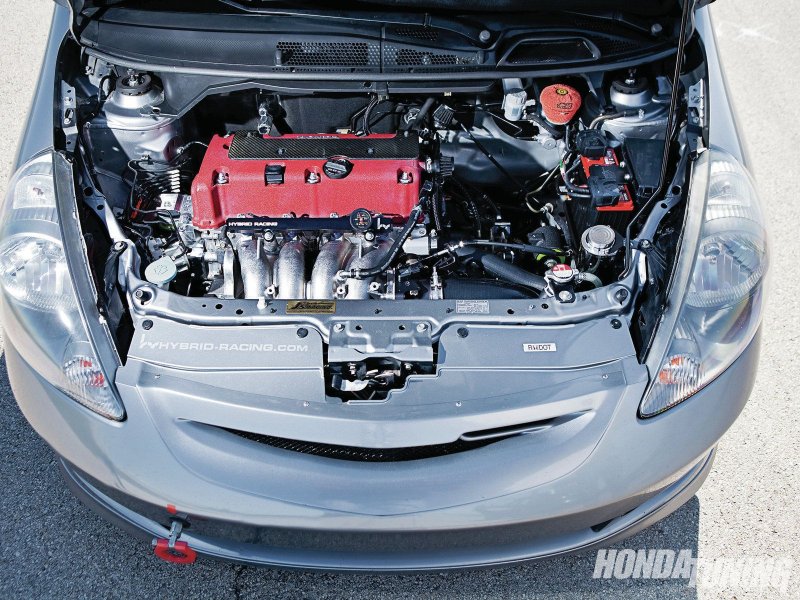 Подкапотка Honda Fit 2009