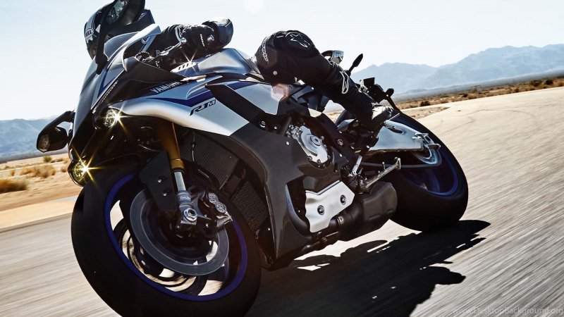Yamaha r1m 2015