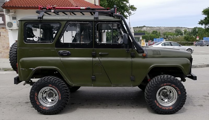 УАЗ-3151 внедорожник