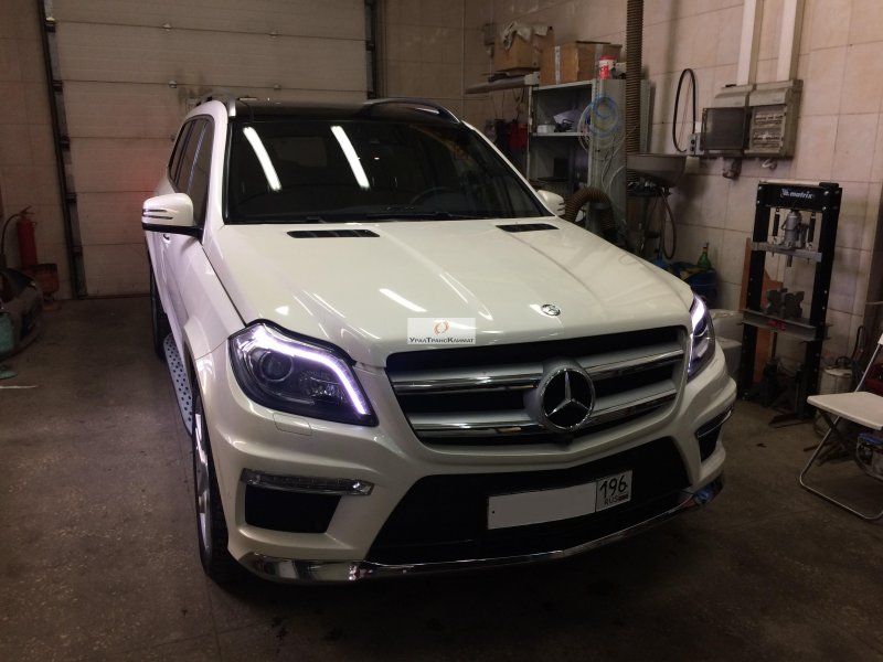Мерседес Бенц gl 400