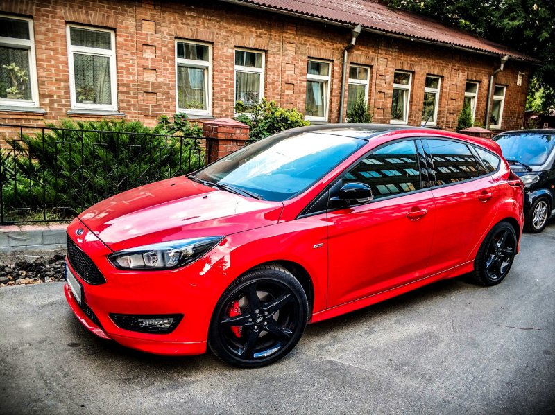 Форд фокус красный 2011