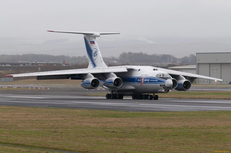 C-5 Galaxy vs Antonov an-124