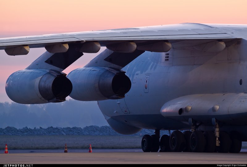 Боинг 747