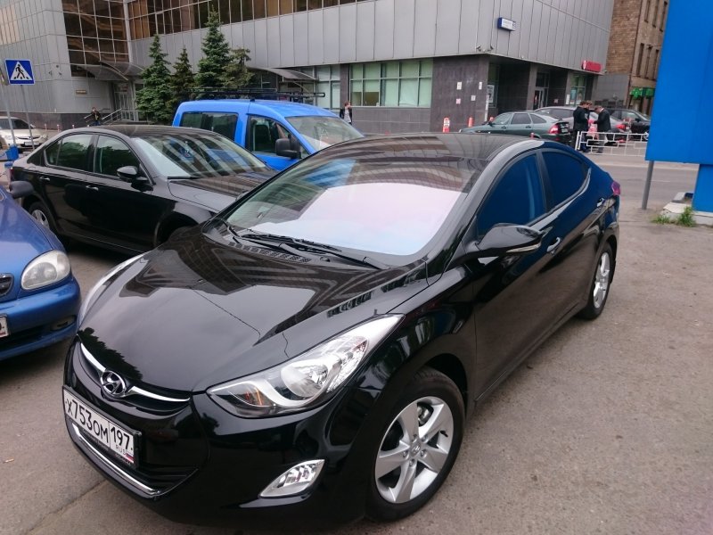 Hyundai Elantra 5