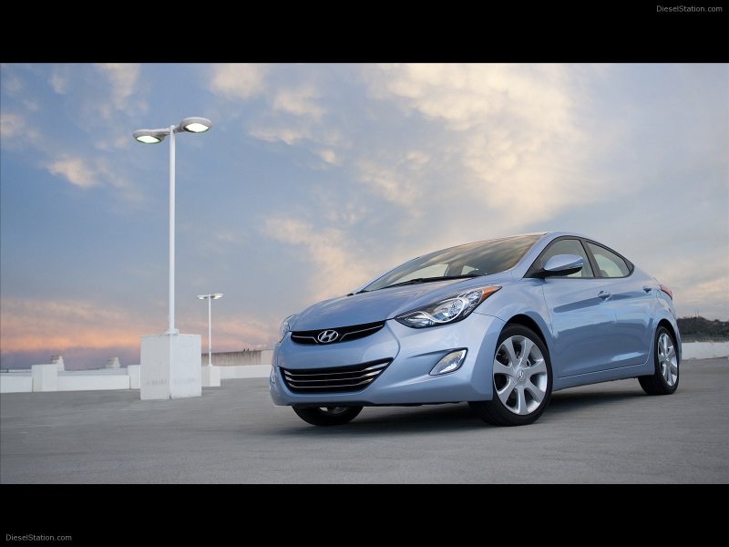 Hyundai Elantra 2013