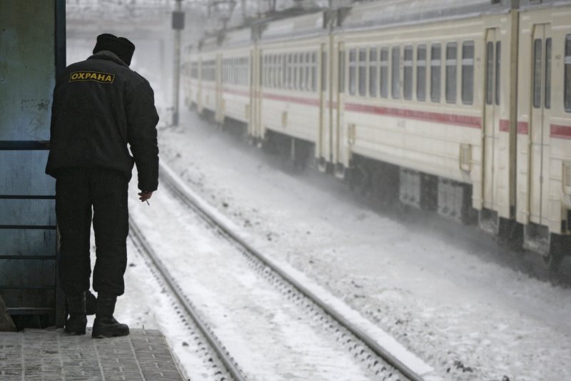 Полиция в метро собаки