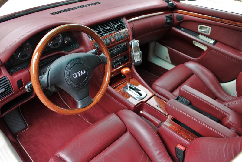 Audi a8 d2 салон