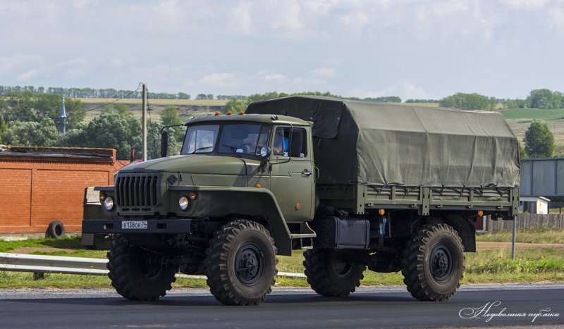 Урал 43 206
