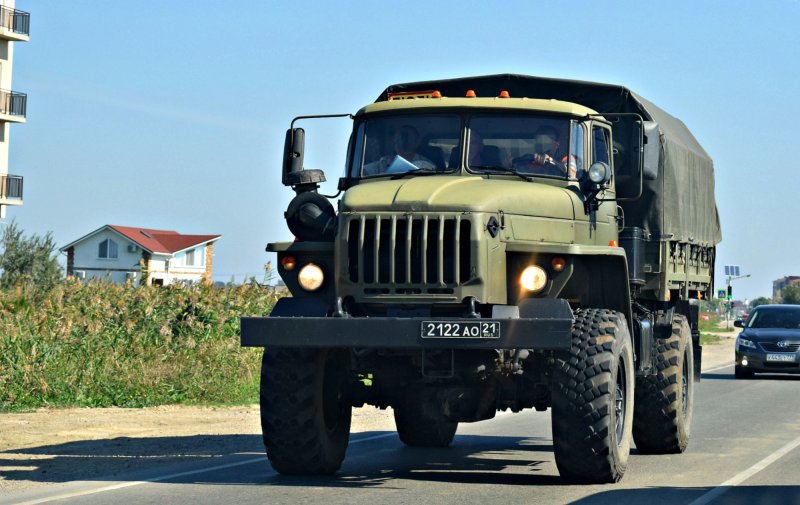 Урал двухосный 43206