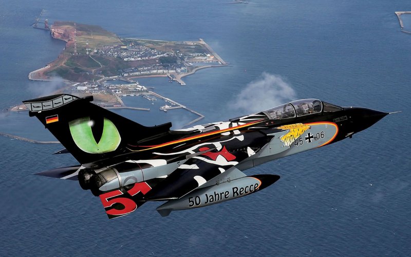 Tornado самолет интерцепторы