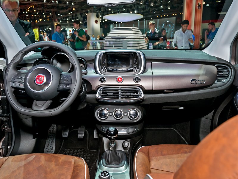 Fiat 500x салон