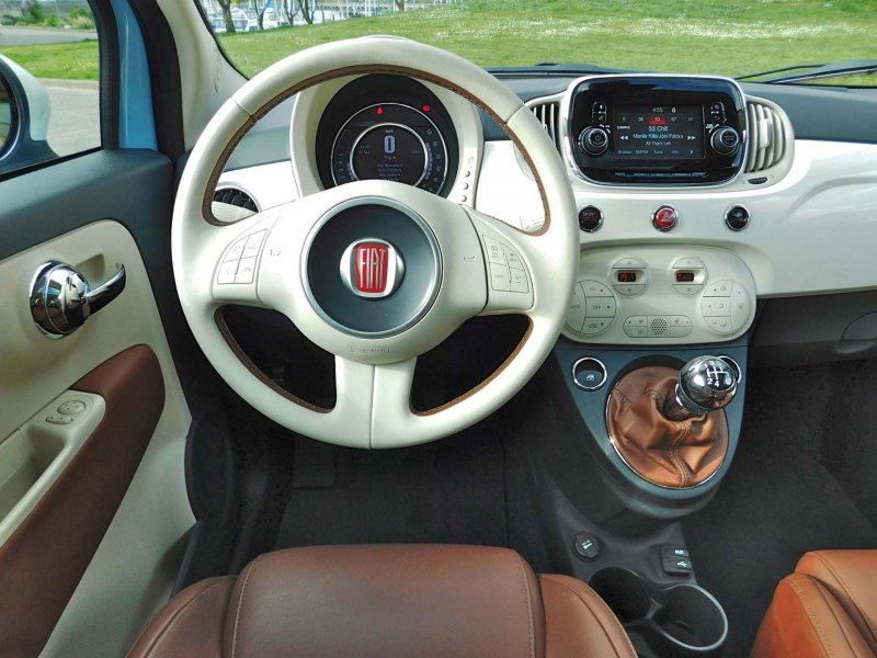 Fiat 500 2007 Interior