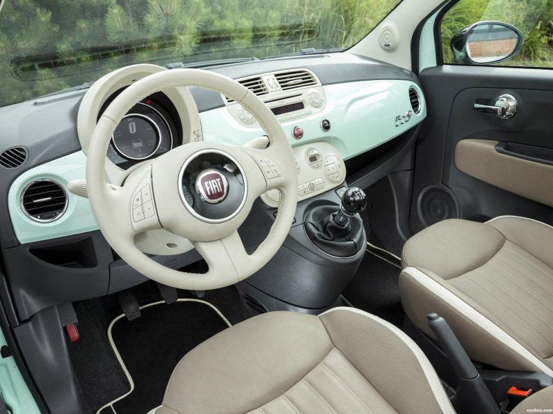 Fiat 500 Interior