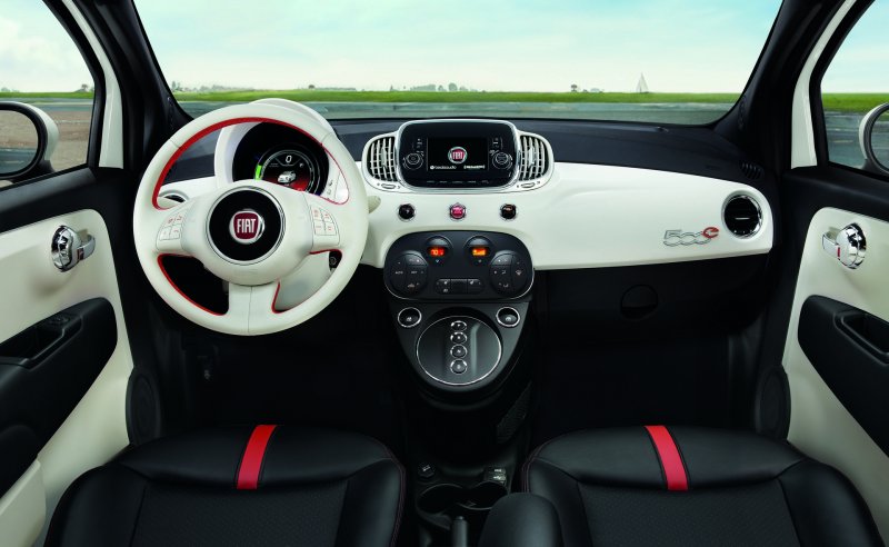 Fiat 500 салон