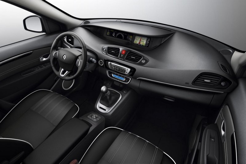 Renault Grand Scenic салон