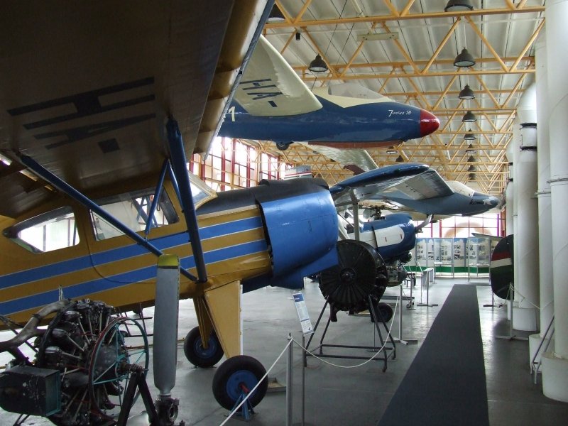 Аэропракт a-22