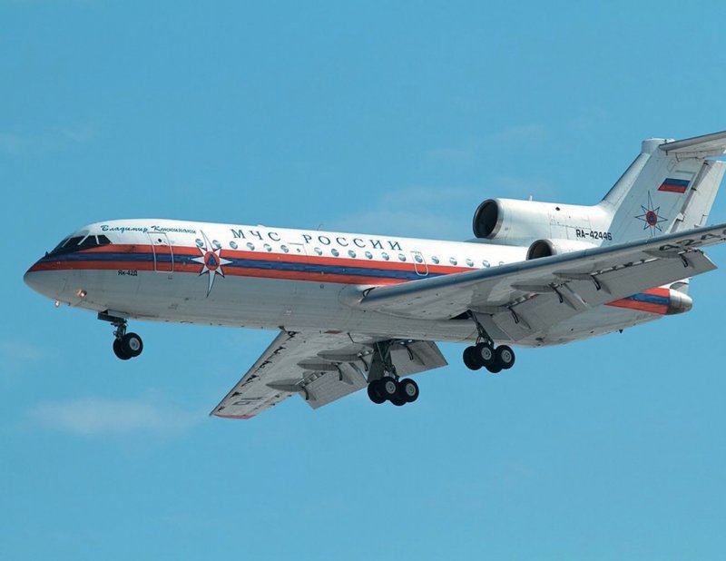 Yakovlev Yak-40s2