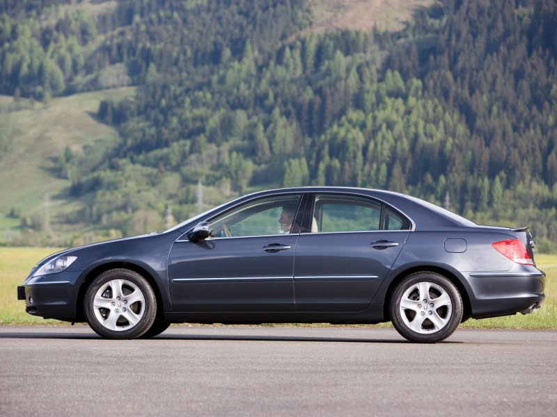 Honda Legend 4