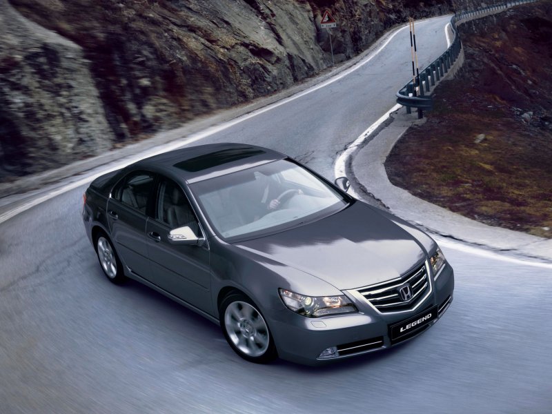 Honda Legend 4