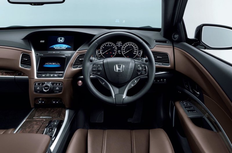 Honda Legend 2020