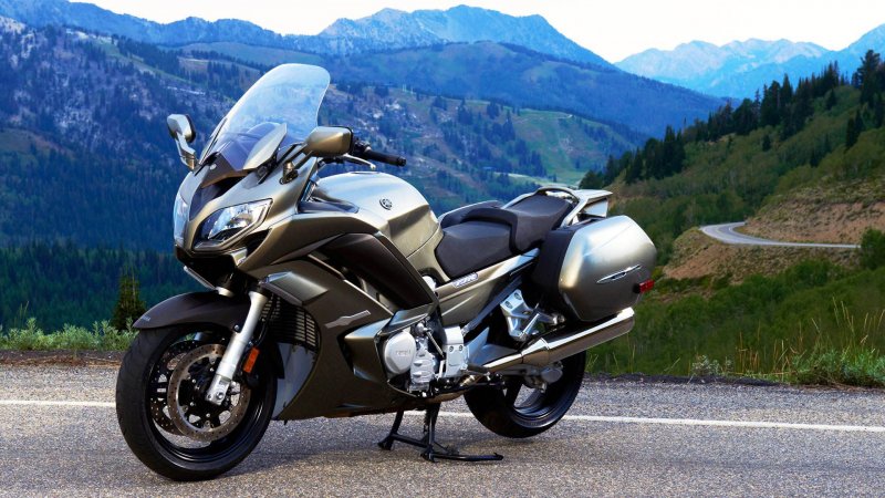 Мотоцикл Yamaha fjr1300a 2020