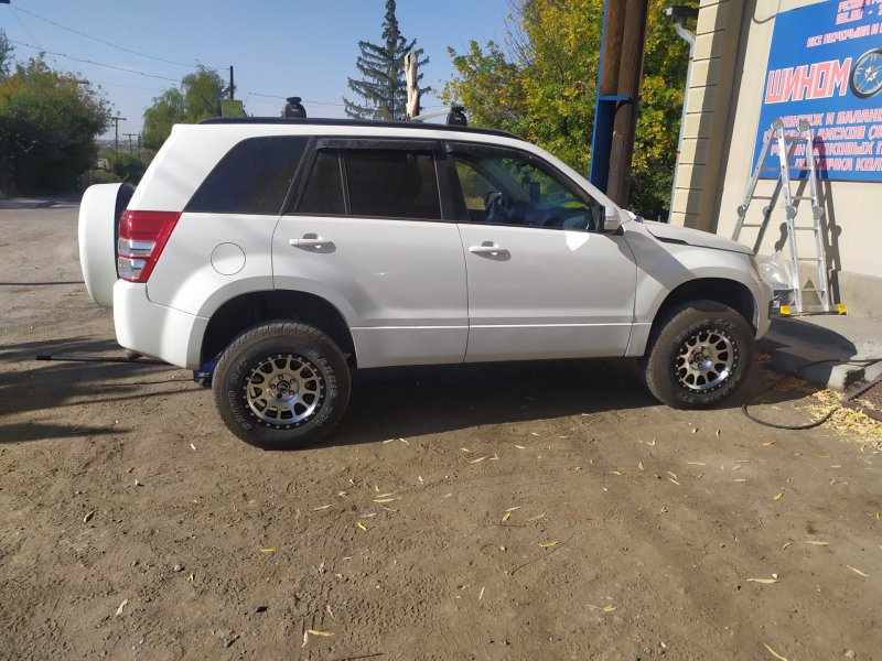 Suzuki Grand Vitara резина 225 75