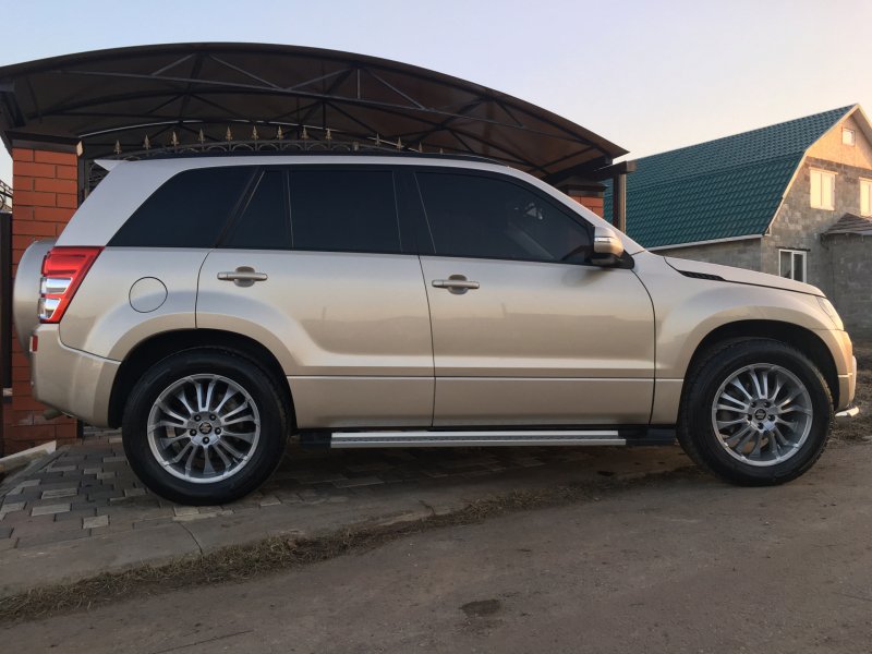Suzuki Grand Vitara диски r18